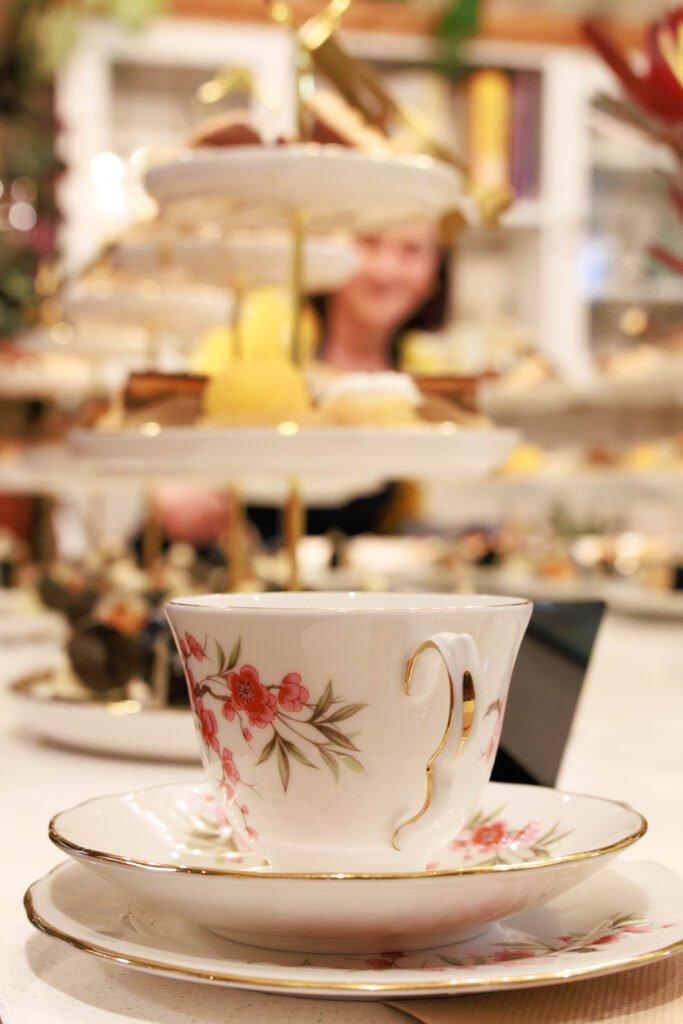 beautiful China tea set 